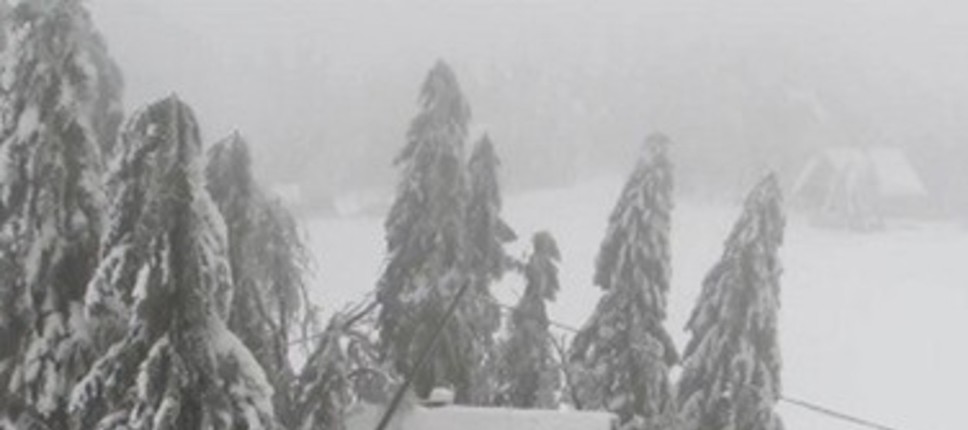 Sleet in Slovenia on February 2014 (film)