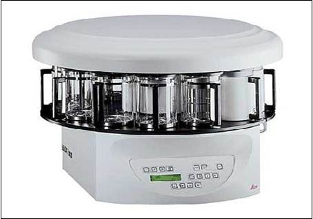 Tkivni procesor Leica TP 1020 za preparacijo tkiv (http://www.leica-microsystems.com/).
